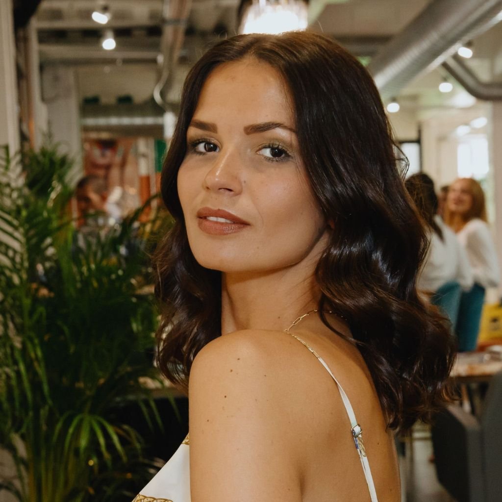 Blow dry salon London